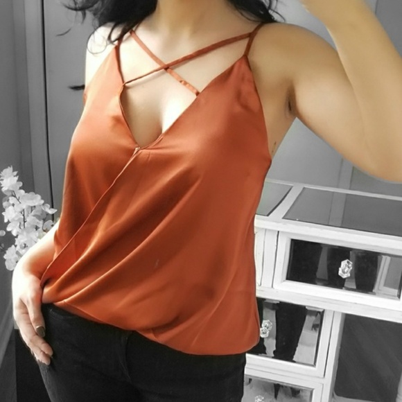 Bella Edge Tops - //SOLD OUT//Bella Edge//